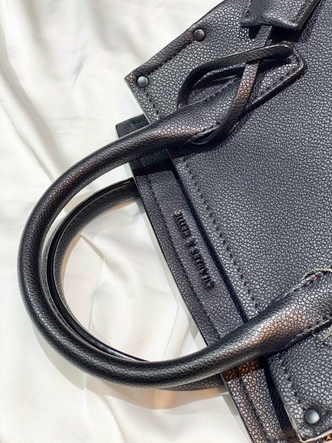 Túi công sở quai màu đen size 21,5
