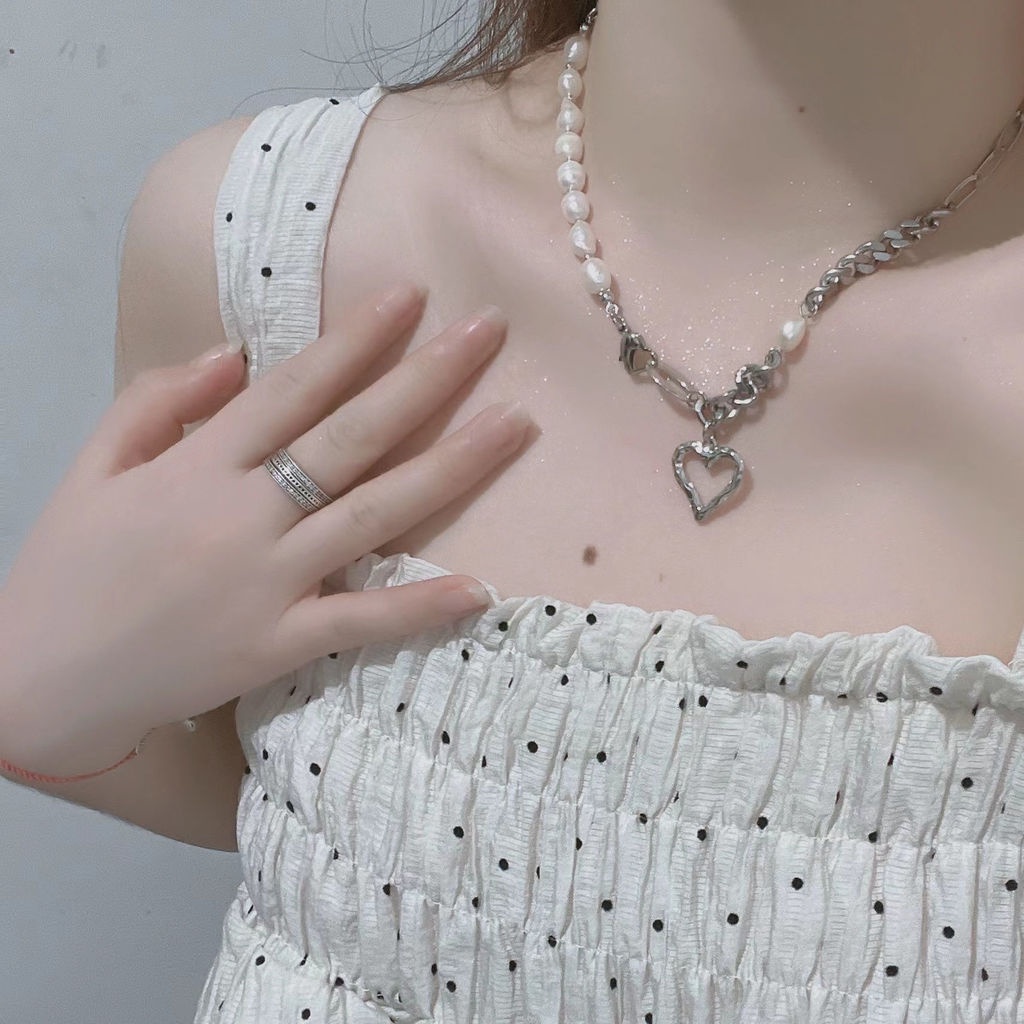 Vòng cổ Mặt Trái Tim Rỗng Đính Ngọc Trai Phong Cách Thời Trang Đơn Giản