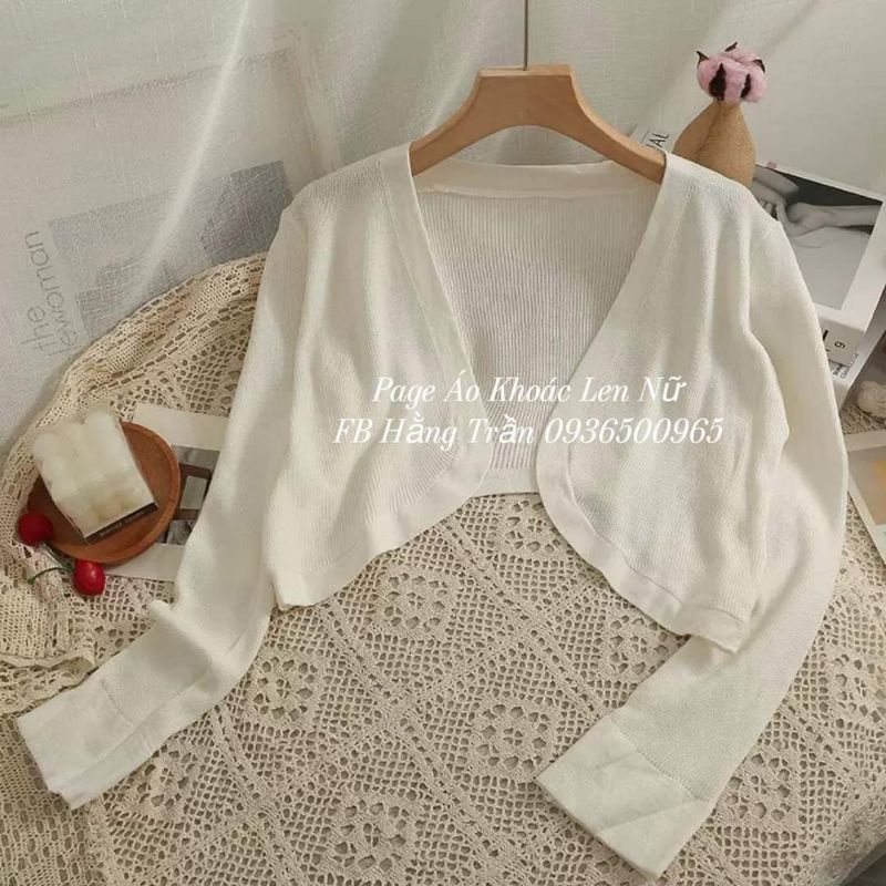 Áo khoác len cardigan dáng lửng mix đầm không cút.