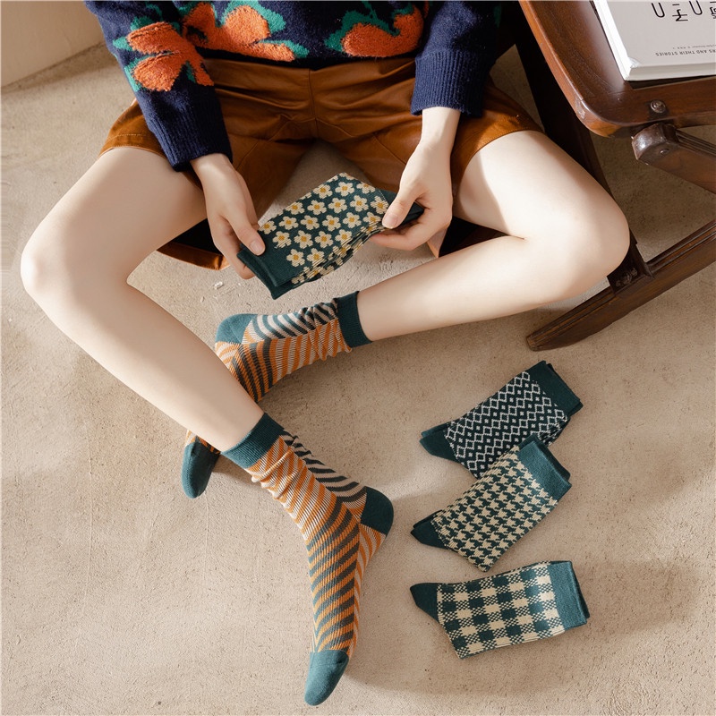 Vớ WAFNHA D623 họa tiết kẻ sọc/ hoa phong cách cổ điển thời trang dành cho nữ