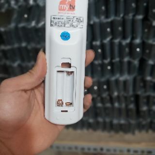Điều khiển đầu myTV pin bé