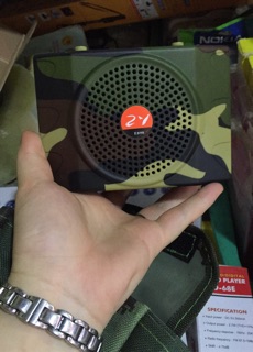 MÁY TRỢ GIẢNG ZY E-898 MÀU RẰN RI BỘ ĐỘI (sử dụng bẫy chim)