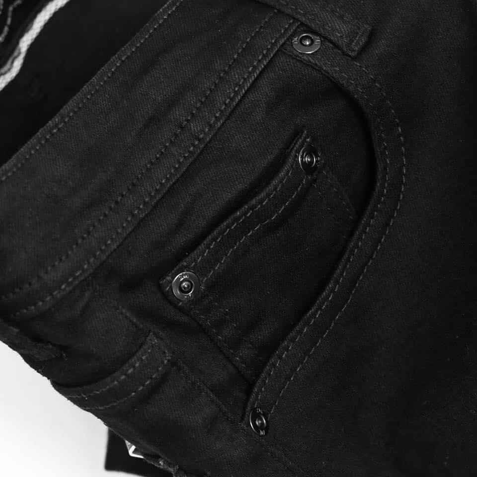 Quần Jeans Nam Màu Đen Trơn, Vải Jean Co Dãn Nhẹ, Cực Thoải Mái Khi Mặc | BigBuy360 - bigbuy360.vn