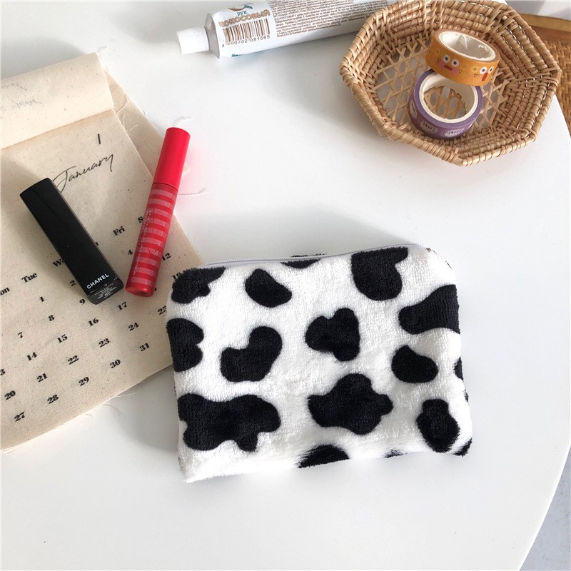 Túi Ví Mini Đựng Đồ Trang Điểm Makeup Pouch và Đồ Cá Nhân Hình Bò Sữa Đáng Yêu