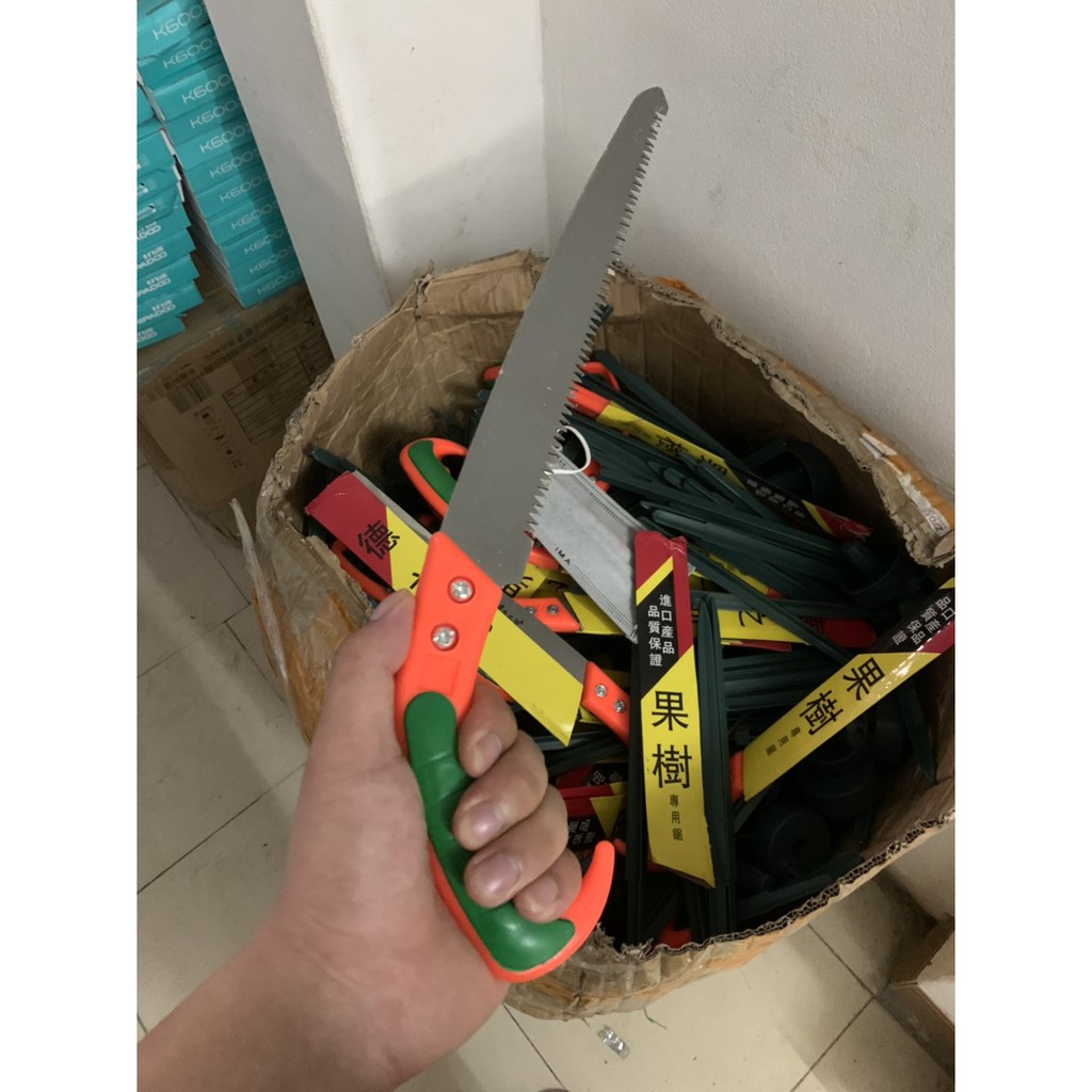 CƯA CÀNH TAY SIÊU SẮC