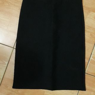 Chân váy công sở ( xẻ sau)