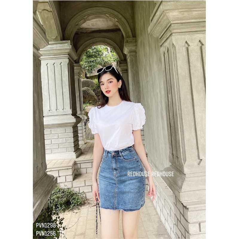 Áo sơ mi trắng, áo cổ tròn tay bèo