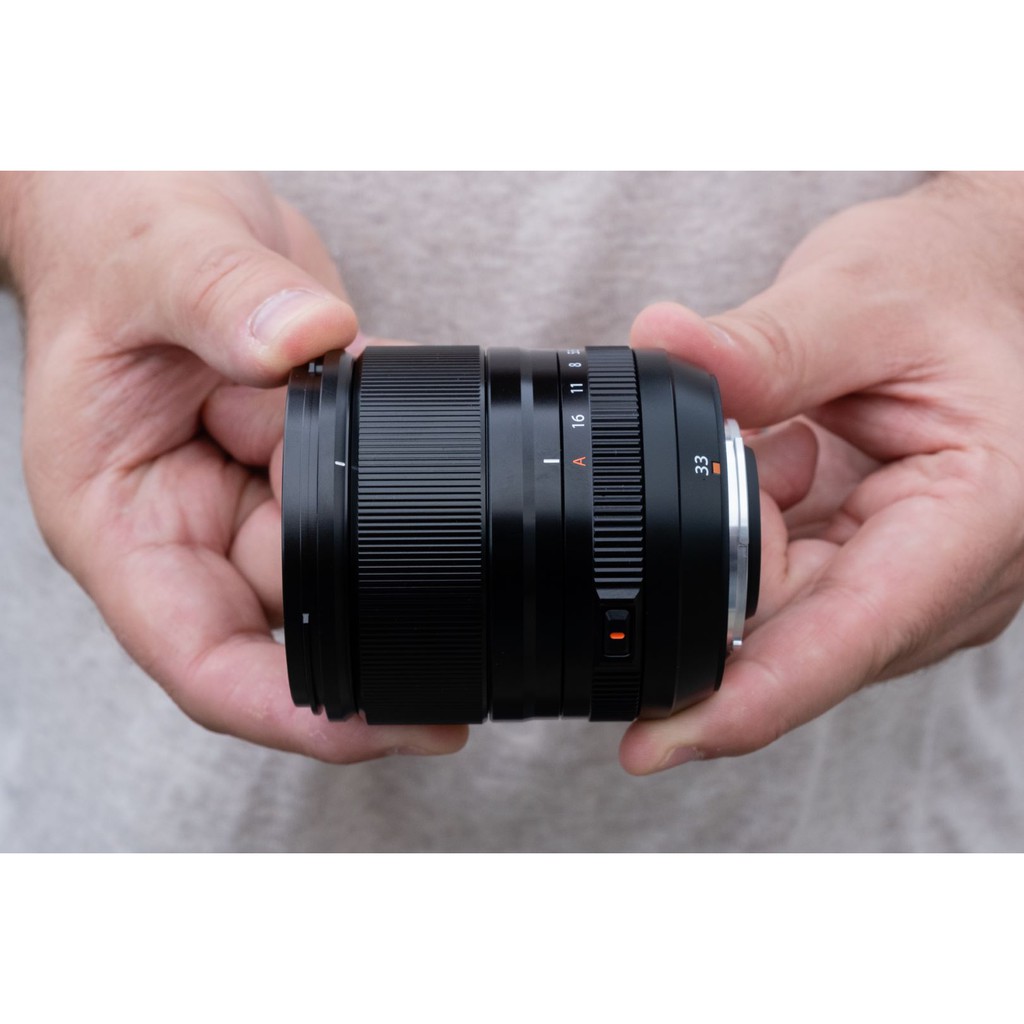 Ống kính Fujifilm XF33mm F1.4 R LM WR - Hàng chính hãng