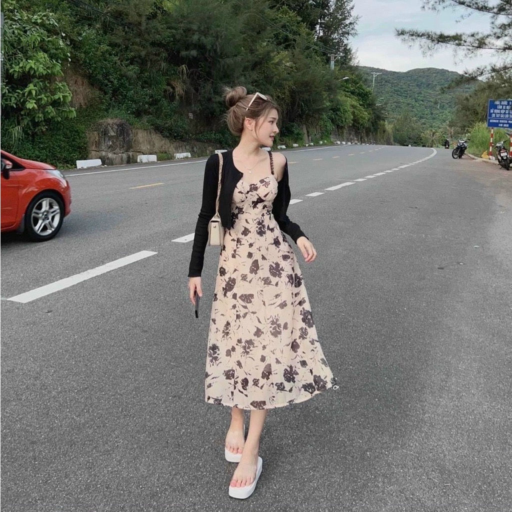 Đầm hai dây dáng xòe kèm khoác xinh đẹp
