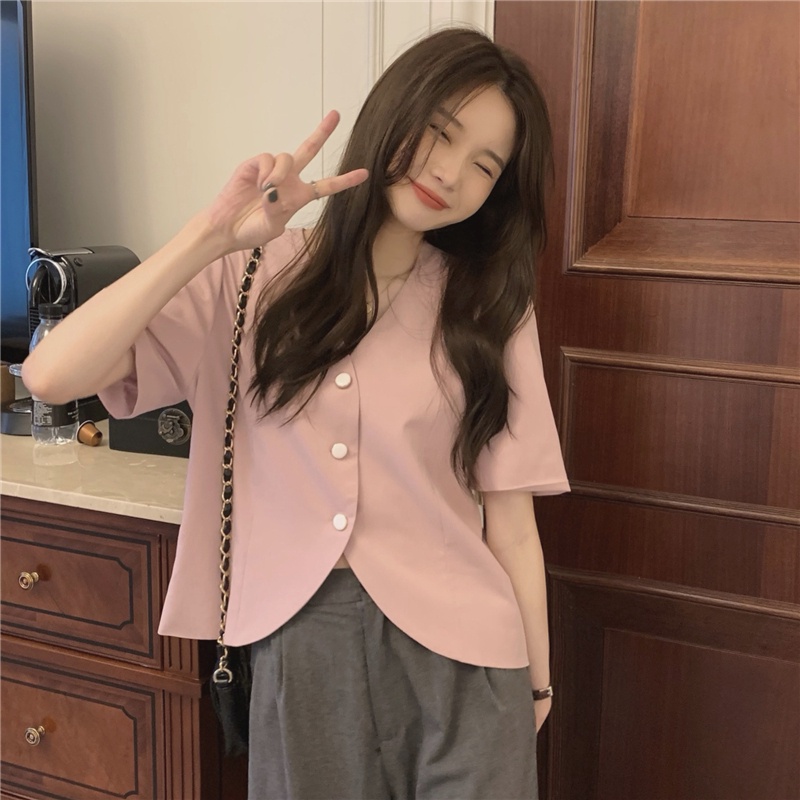 Áo Sơ Mi Nữ Cổ Chữ V Tay Ngắn Cài Một Hàng Nút Màu Hồng 53025