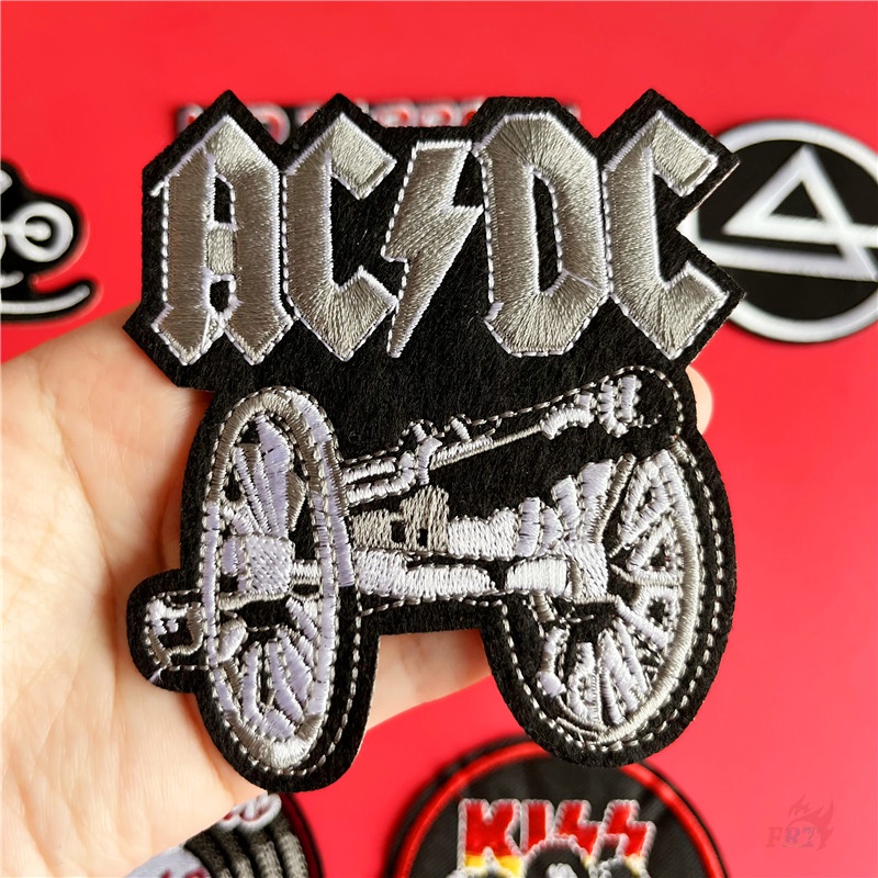 ☸ Miếng Vá Ủi Hình Ban Nhạc Rock Let's Rock N Roll ☸ 1 Miếng Dán Patch Với Họa Tiết Thêu Theo Phong Cách Hip Hop