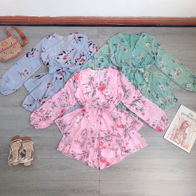 JUMPSUIT HOA TẦNG CỔ V CỘT EO