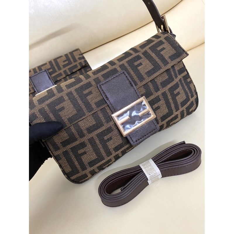 TÚI XÁCH FENDI SIZE 25cm ĐẸP SANG TRỌNG !! | BigBuy360 - bigbuy360.vn