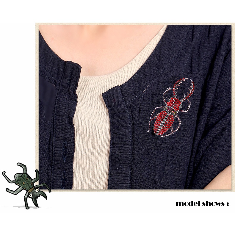 Ghim cài áo hình côn trùng đính đá thời trang