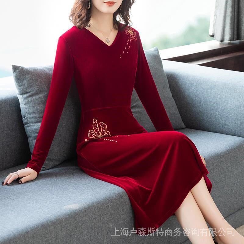 Đầm Nhung Thêu Tay Dài Phong Cách Retro Plus Size Thời Trang Xuân Thu Dành Cho Nữ 2022