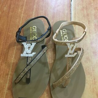 Sandal xỏ ngón LV đính đá
