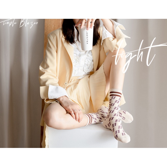 Vớ Tất NERDY cao cổ Nam Nữ phong cách thể thao, trẻ trung, năng động.