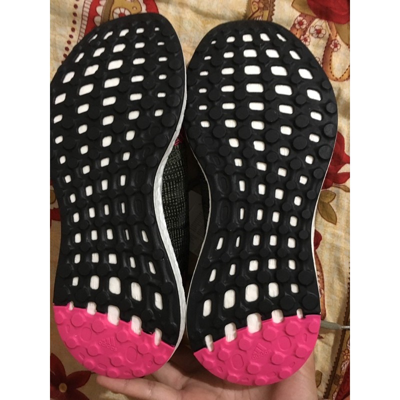 Pass giày adidas boost new tag size 40