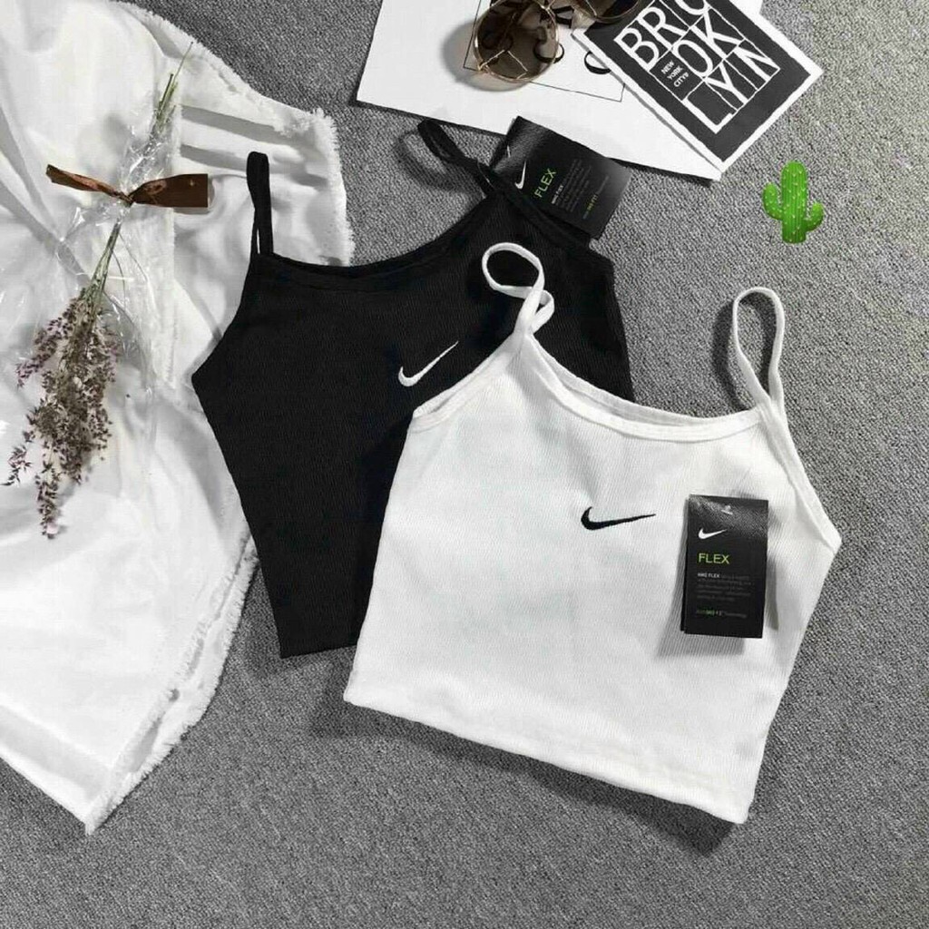 Áo 2 dây croptop dấu móc xinh chất đẹp pc