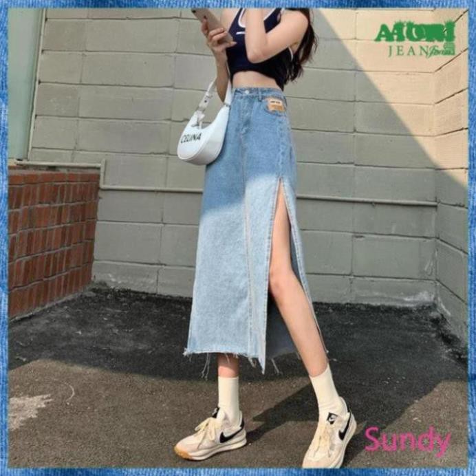 Chân váy yếm jean nữ dài dáng chữ A lưng cao vải denim bò dày xẻ tà phong cách Ulzzang thời trang mua hè - AIORI JEANS