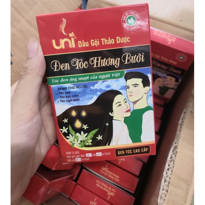 Uni dầu gội thảo dược đen tóc hương bưởi, gội đen tóc .Dùng cho người tóc bạc, tóc bạc sớm , tóc ngả màu