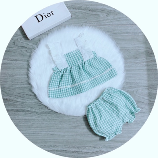 Set caro cánh tiên