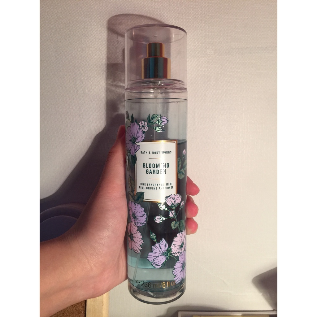 Xịt thơm body mist fullsize Bath and Body Works mùi mát - Blooming Garden