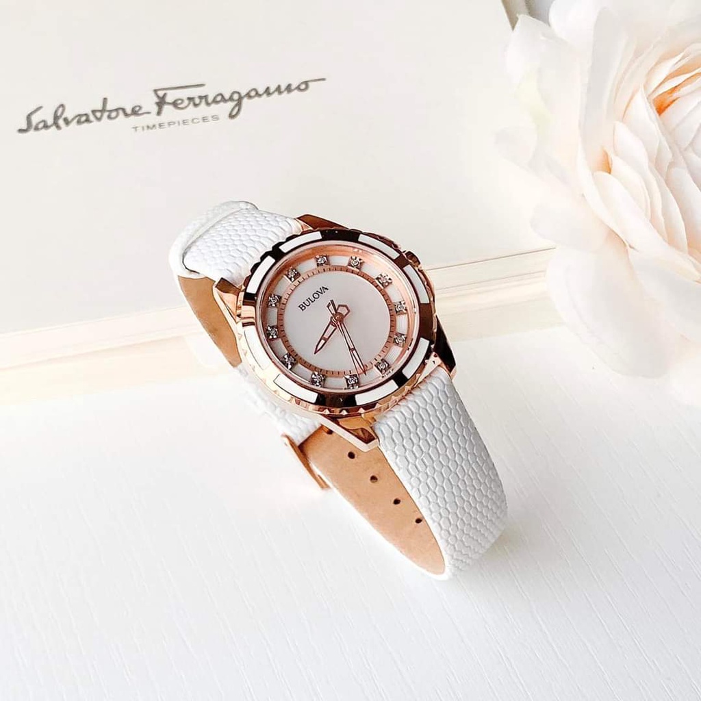 Đồng hồ nữ dây da Bulova 98P119 Diamond