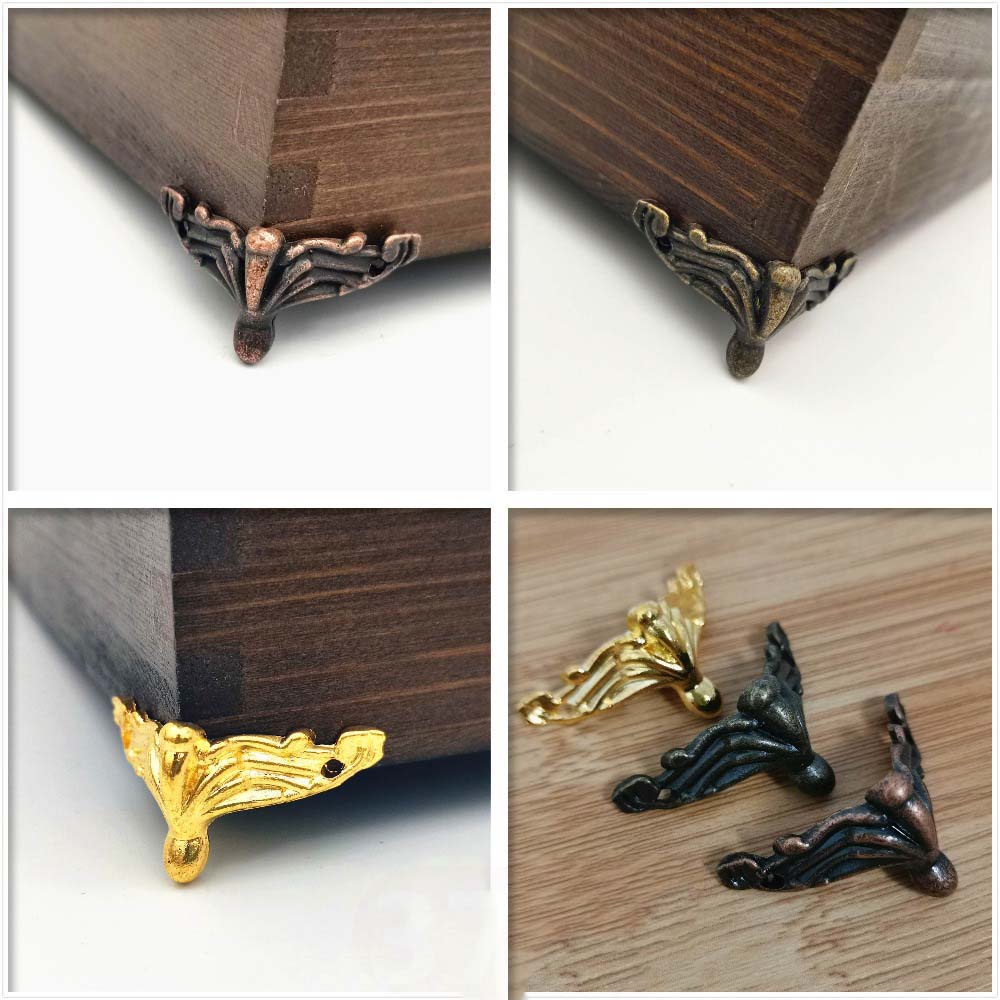 Set 4 chân đế bảo vệ góc bàn bằng đồng thau phong cách hoài cổ