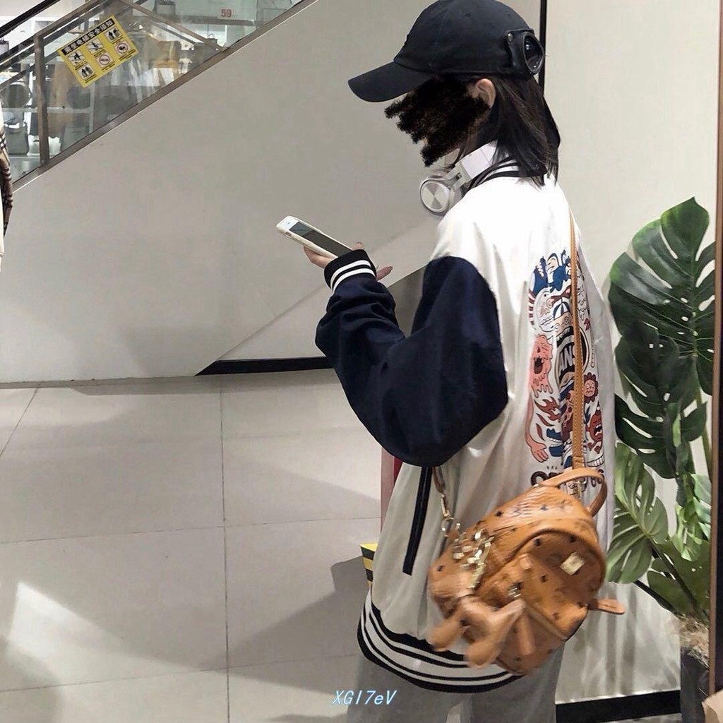 Áo bomber nỉ nam nữ bóng chày vans hoa tiệt hoạt hình dưới 60kg | BigBuy360 - bigbuy360.vn