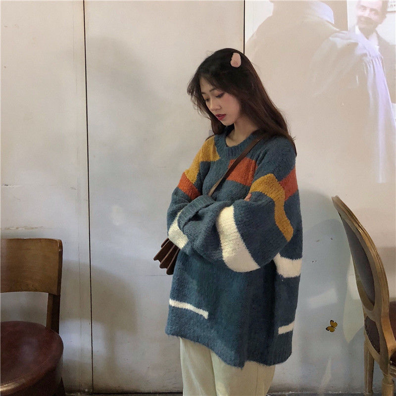 Áo len nữ dáng rộng sọc trẻ trung