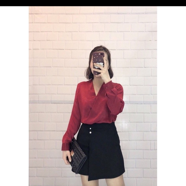 Áo lụa vạt chéo chữ v