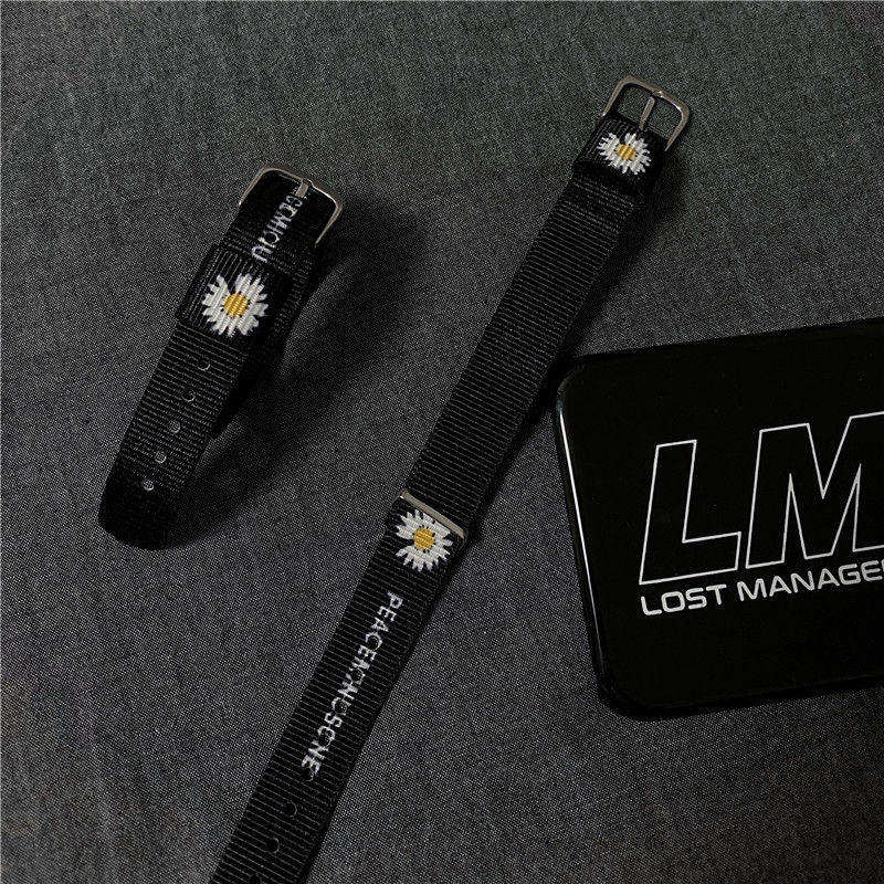 Vòng tay in chữ và họa tiết hoa cúc phong cách Hàn Quốc cho nam và nữ 23278