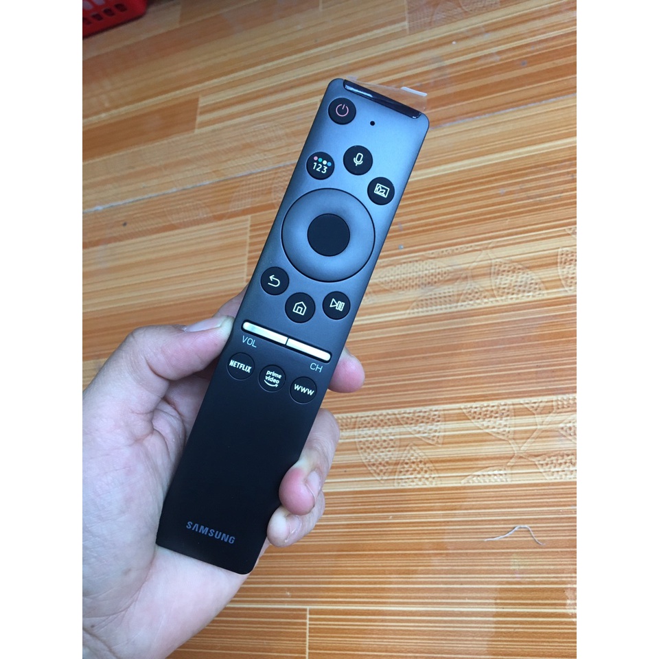 Điều khiển tivi samsung giọng nói, Remote samsung giọng nói RU7400, màn hình 50inch