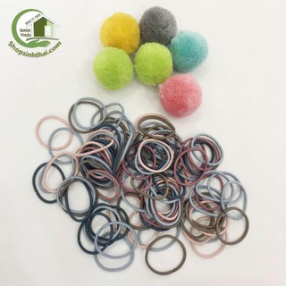 Ba cục bông len màu hồng
