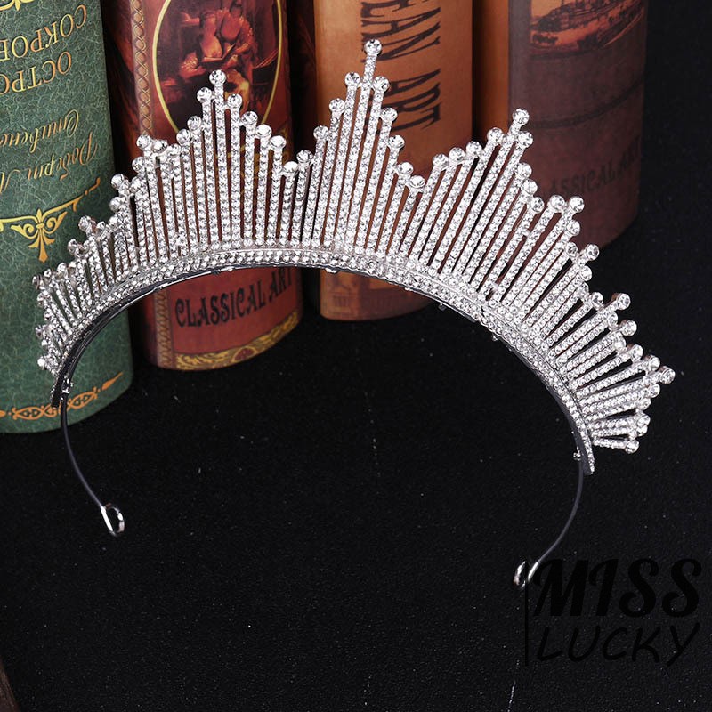 Vương miện đính đá ánh nhũ phong cách thời trang sang trọng cho cô dâu