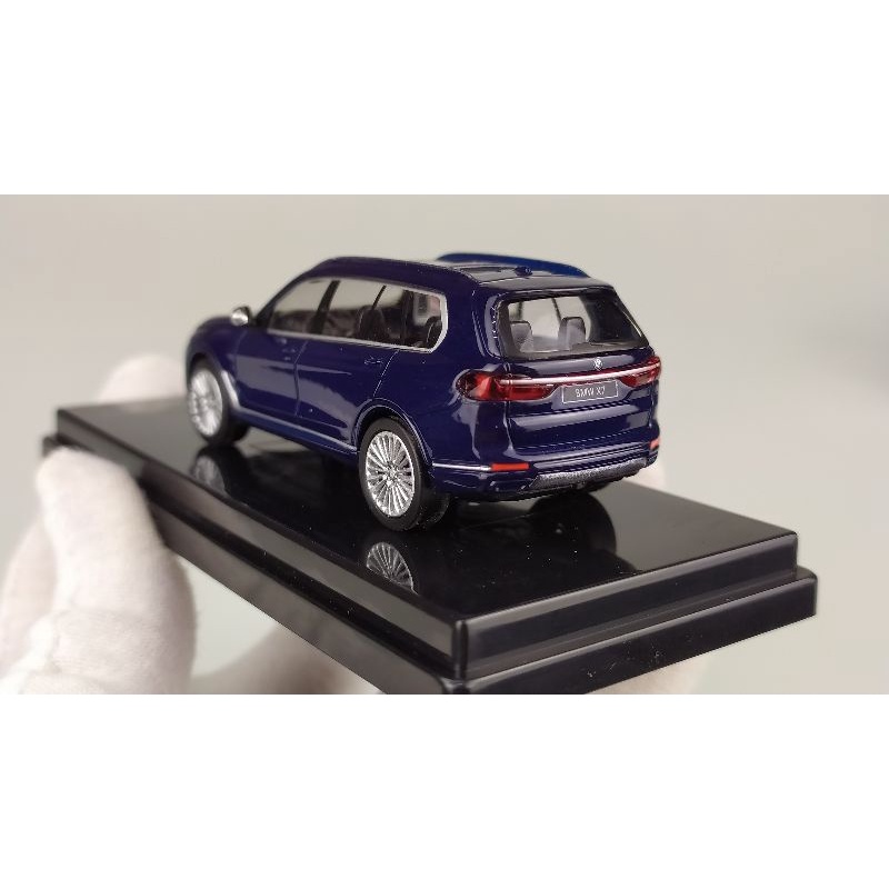 Mô hình ô tô BMW X7 1/64 Para64