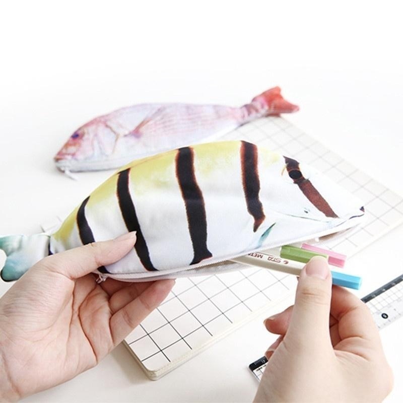 Túi đựng bút thiết kế hình cá độc đáo