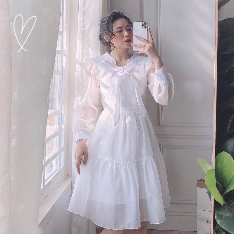 Đầm váy trắng tầng nơ cổ tay dài