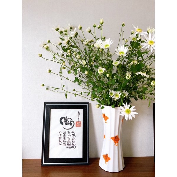 Chữ thư pháp Việt viết theo yêu cầu tặng kèm khung treo A5