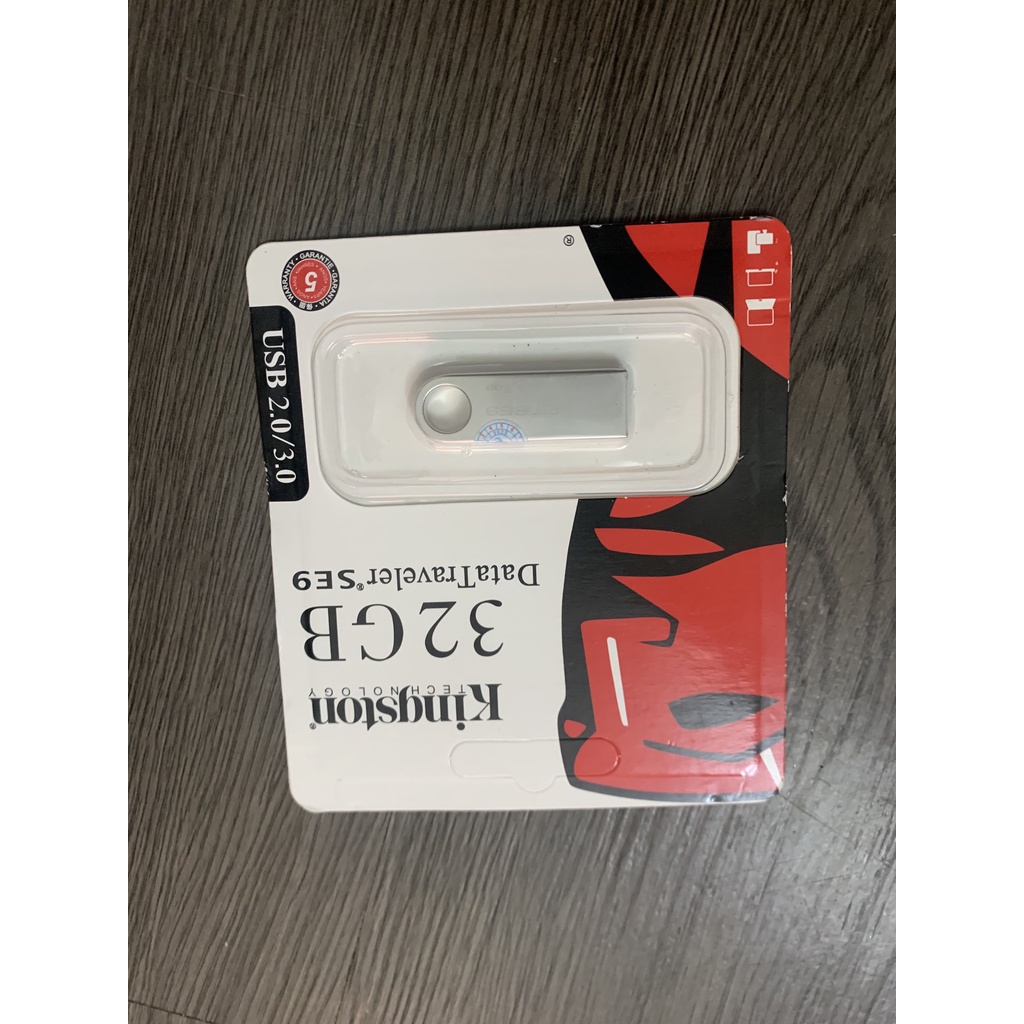 USB Kingston DataTraveler SE9 8GB , 16GB,32GB | CÓ NTFS, USB 3.0  | Lưu trữ, truyền và chia sẻ lên hình ảnh, v...