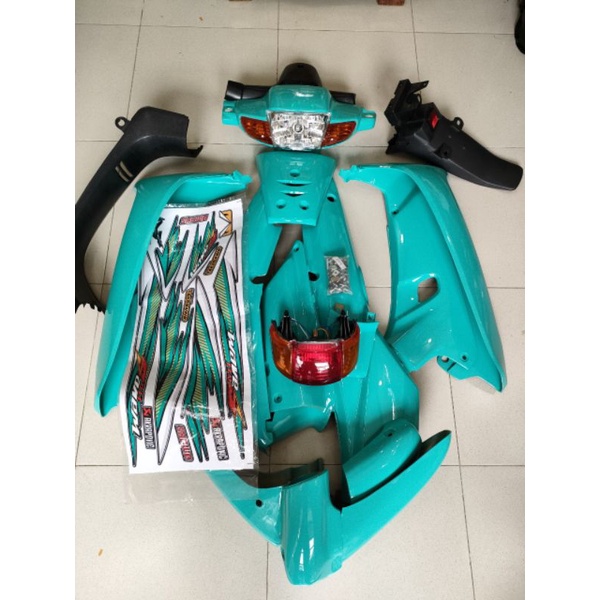 Dàn áo wave 110 màu ngọc bích tặng kèm pha đèn xi nhanh đèn lái tem và ốc áo😍😍