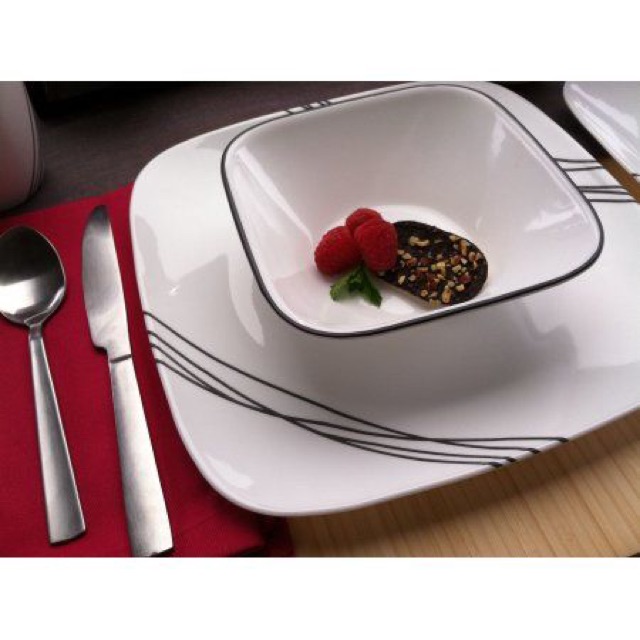 Dĩa Thủy Tinh Mỹ Vuông Simple Sketch Corelle 2211 23cm