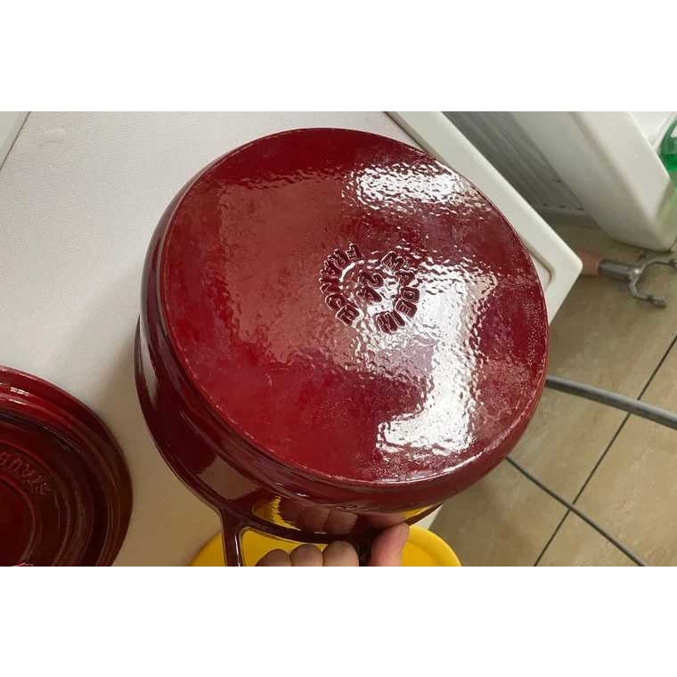 Nồi Staub- Thương hiệu Pháp nồi gang đúc tráng men cao cấp bền đẹp, nấu ngon, fullbox