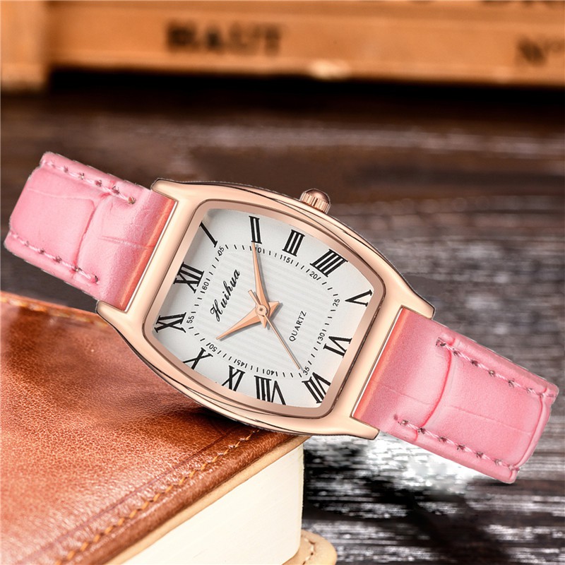 Đồng hồ thời trang nữ dây da mặt số la mã