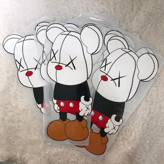 Hình ủi, hình dán nhiệt - Kaws