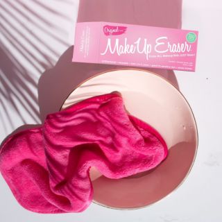 Khăn tẩy trang MakeUp Eraser (bill Sephora)