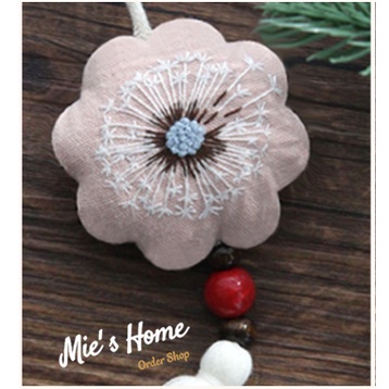 DIY bộ kit thêu tay Trang trí treo Túi Thơm Thêu Hình Hoa Cỏ Mùa Xuân Làm Quà Tặng Móc khóa trang trí Ô tô - MIE Shop