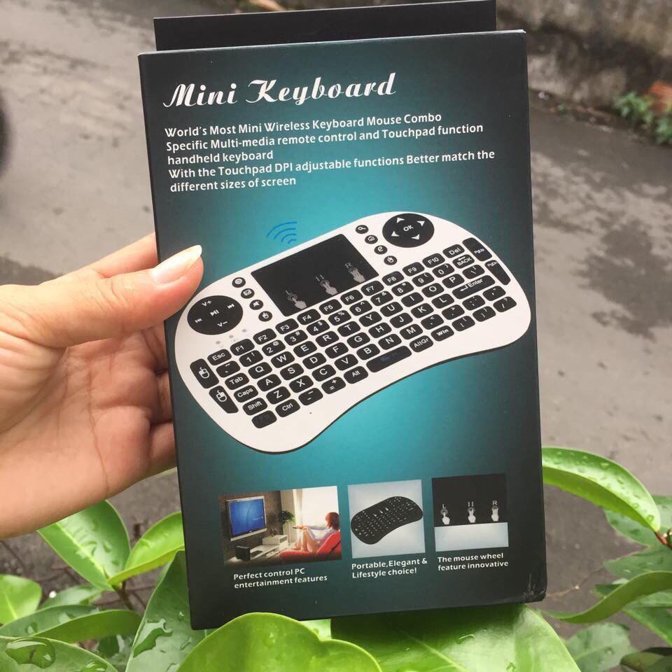 BÀN PHÍM MINI KEYBOARD UKB 500 KF ( PIN SẠC RỜI)