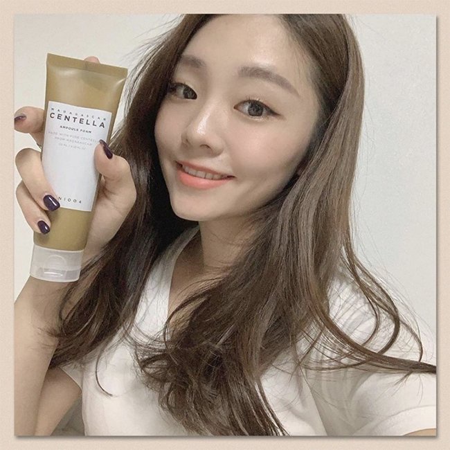 Sữa Rửa Mặt Dưỡng Ẩm Làm Sạch Da Centella Chiết Xuất Rau Má 125ml